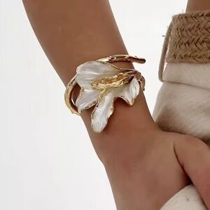 Elegant Gold and White Floral Bracelet. Vintage Calla Lily Flower Cuff Bracelet
